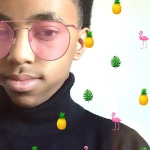 Meet your Posher, Joshua